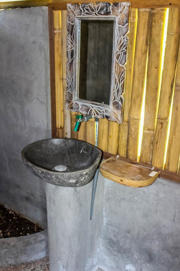 Echo Alam Nusa Lodge Ped Bagian luar foto